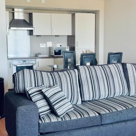 Modern Two Bedroom Apartments EDI Exterior photo