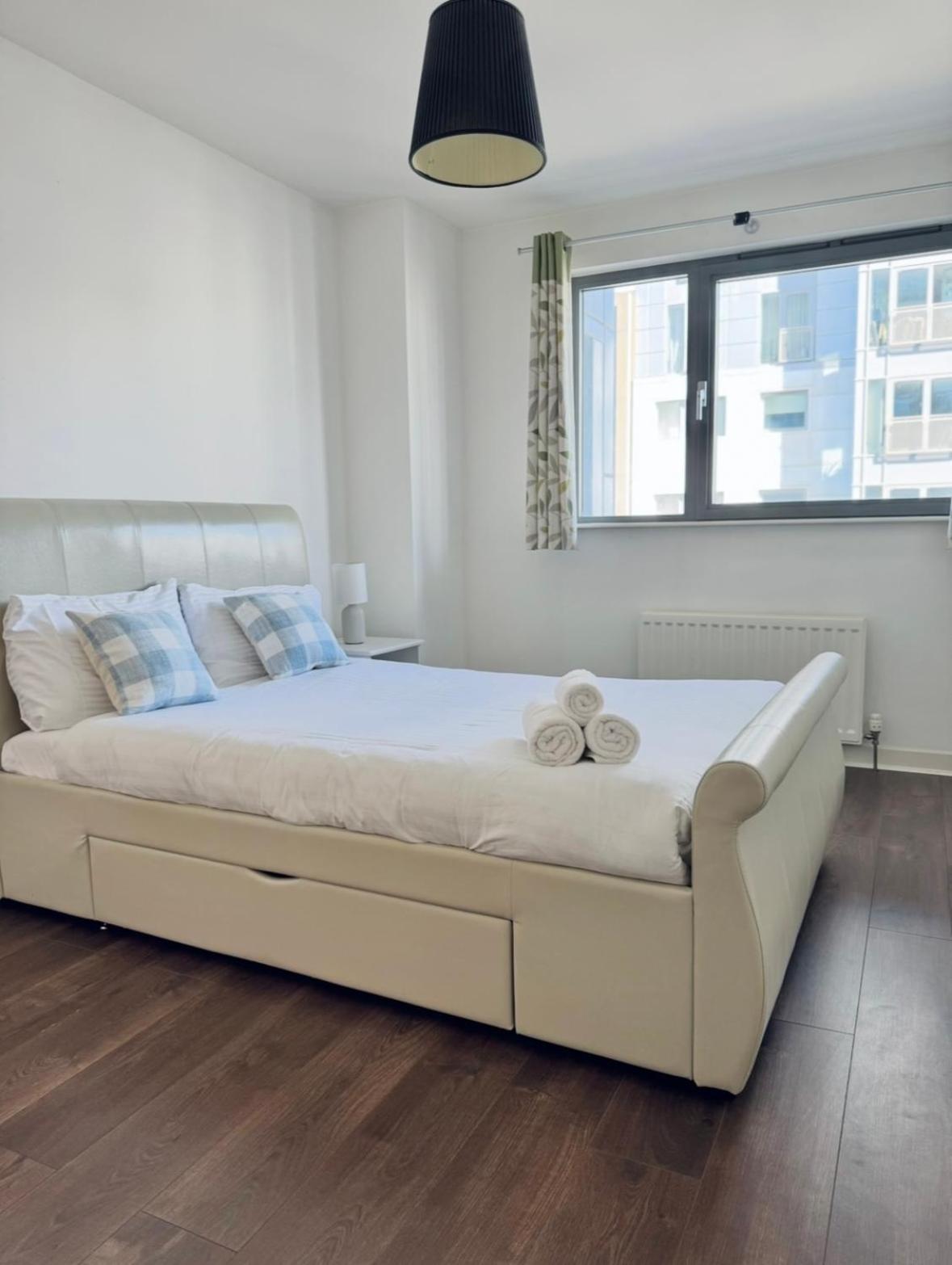 Modern Two Bedroom Apartments EDI Exterior photo