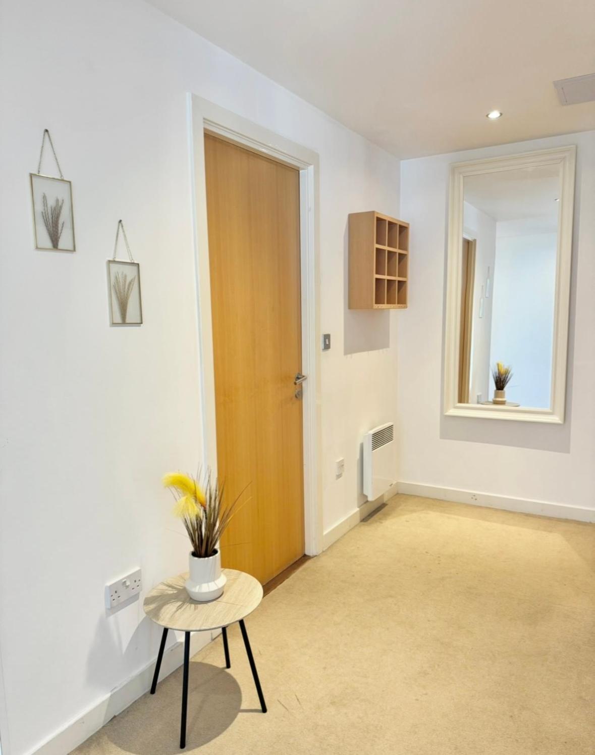 Modern Two Bedroom Apartments EDI Exterior photo